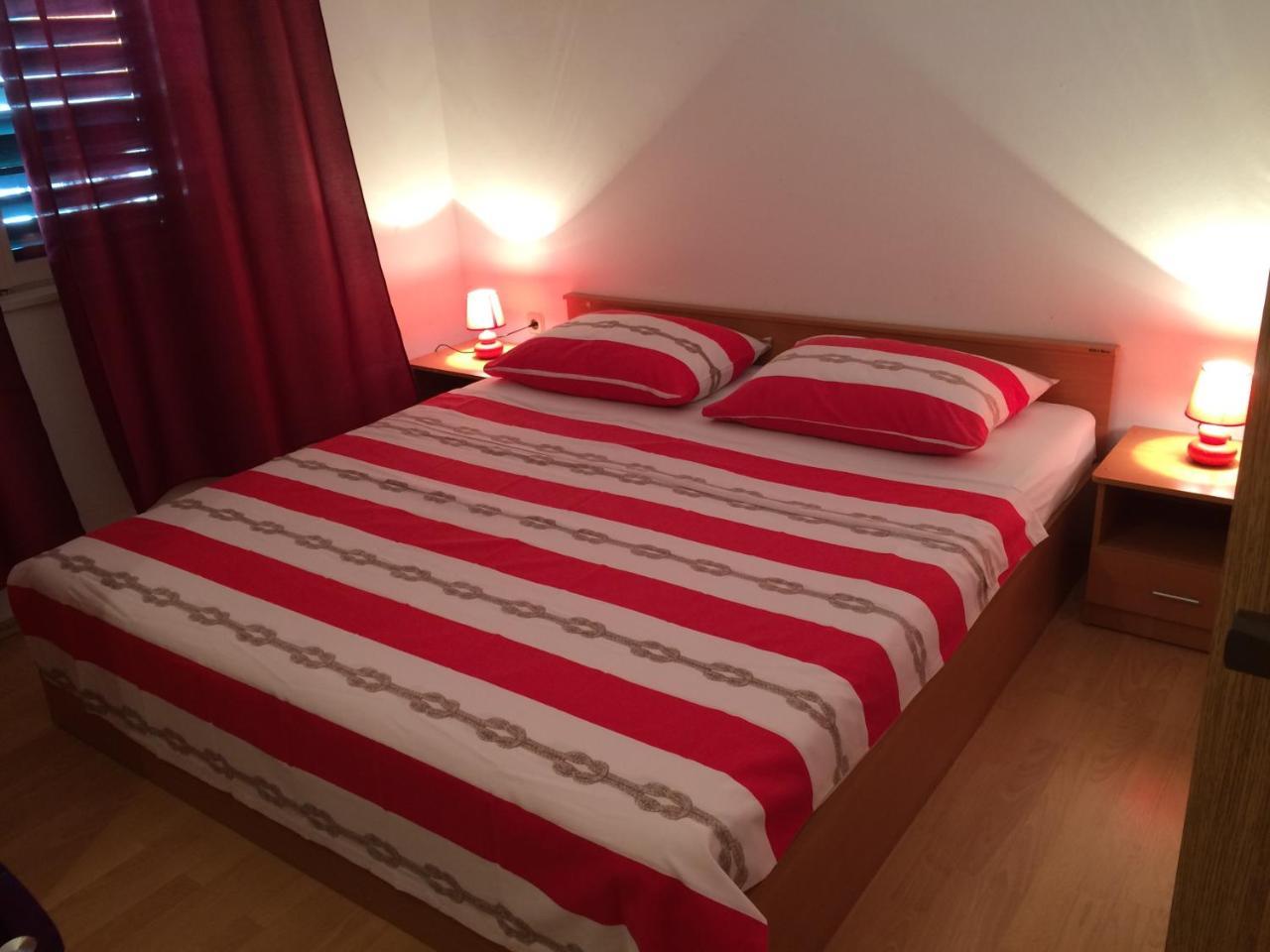 Apartmani Vesa Apartment *
